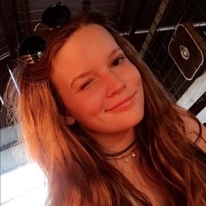 Meet your Posher, Bailey